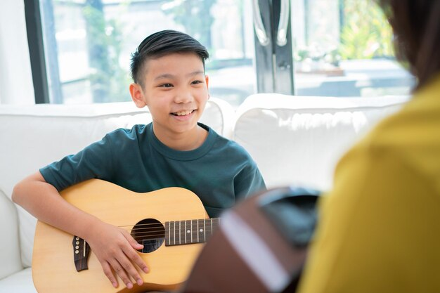 Who Can Enrol in Acoustic Guitar Lessons in Singapore